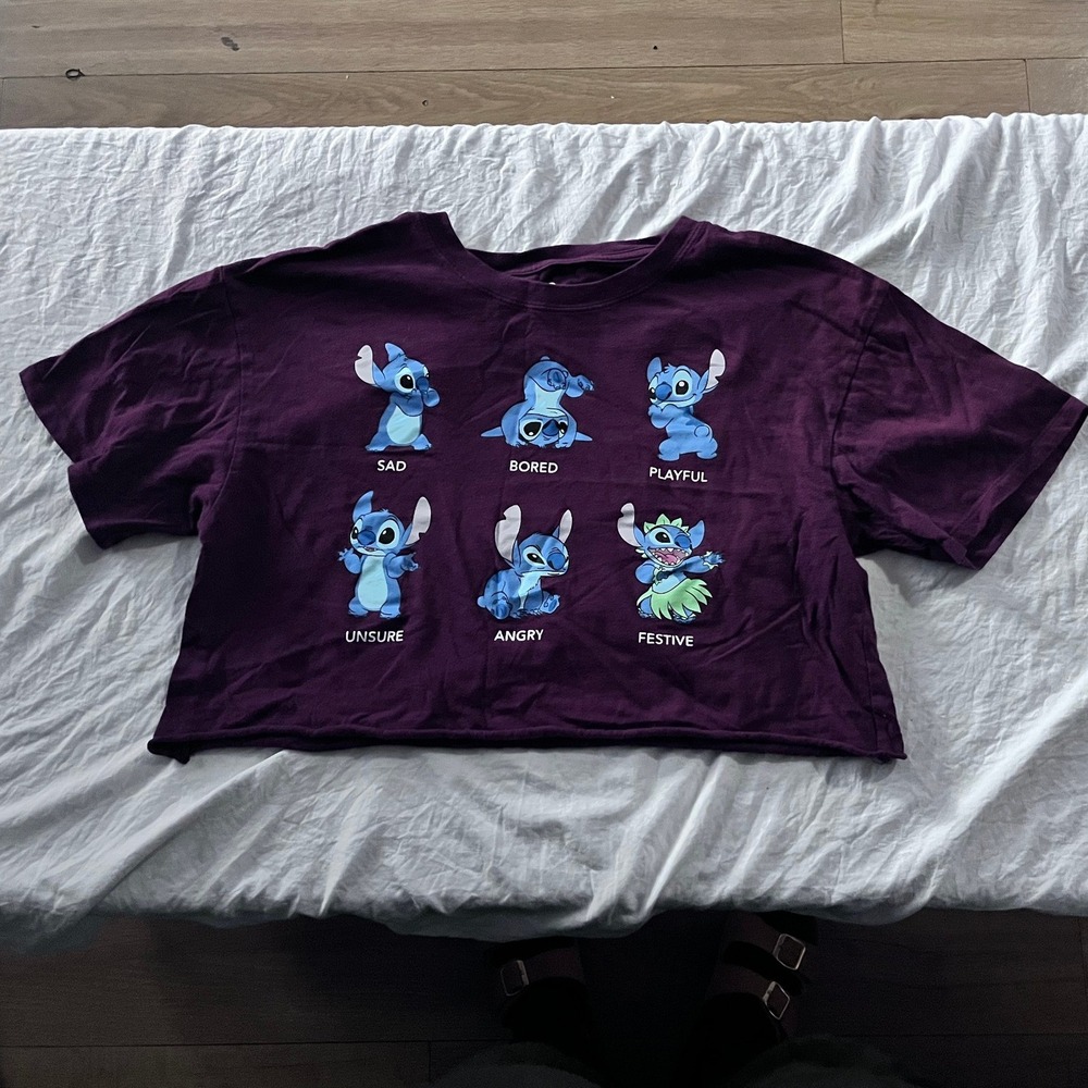 Disney Stitch Emotions Cropped T Shirt Womens Size Large Purple Graphic‎ Tee